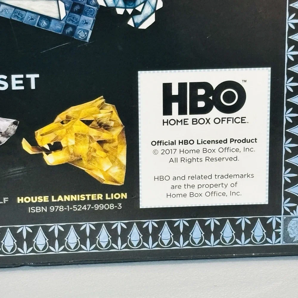 Game of Thrones White‎ Walker 3D Mask & Wall Mount Book New In Package See Pics